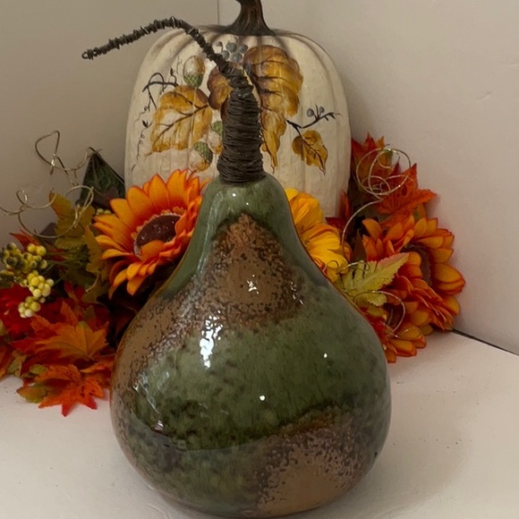 GLASS ACORN WITH WIRE STEM NWOT - Picture 3 of 6